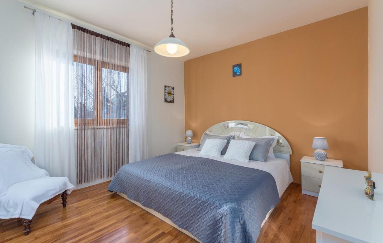 Apartmani Katalin Musalez Exterior foto